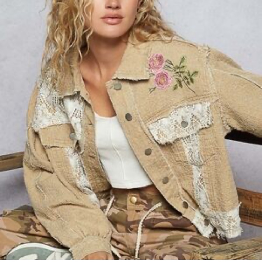 🆕 POL Floral Cotton Crochet Patch 
Embroidered Button Up Jacket